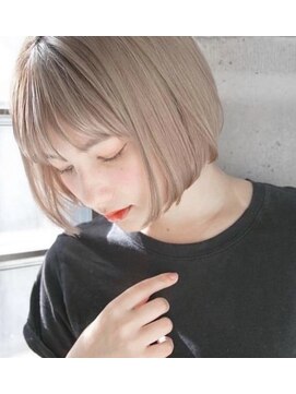 リリアン 表参道(relian) ブロンドボブ