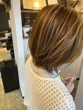 メラク(merak) レイヤーボブ