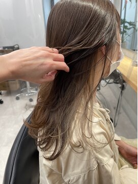 ロマリア 青山 南青山(Lomalia) 【Lomalia青山/Nami】大人のインナーカラー #白髪ぼかし