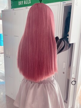 ティント 梅田(Tint) 【Fumina】ピンクカラー《大阪梅田駅》