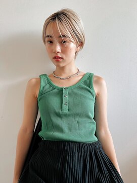ロイド(Lloyd) 【Lloyd 大宮】ホワイトブロンド×マッシュショート
