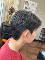 ヘアーワークス ボナ(HAIR WORKS bona.)&nbsp;韓国風ジェントルヘア ダウンパーマ 毛流れセンターパート