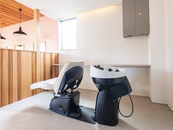 ラシャンティ(LAshanty)の写真/【4種類の香りから選べるアロマブレンド＊オイルスパ】フルフラットシャンプー台で極上のひと時を―