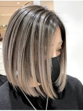 シエラ 心斎橋(CIERA.) シースルーマッシュミルクティーベージュメルティ―カラー