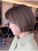 表参道白髪ぼかしウルフショートカットベージュアッシュ30代40代
