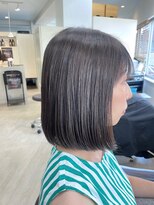 リブレ(LIBRE+hp)&nbsp;アッシュ系ウィービングカラー×ワンレンボブ