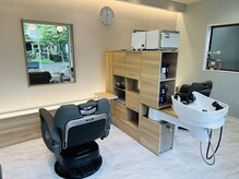Hair Salon B4U