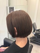 ナナ(7nana) 切りっぱなしボブ
