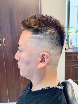 グレイスフルバーバーロンドン 大宮店(Graceful Barber London) 【40代 男性】ロンドンスキンハイフェード（大宮/バーバー）