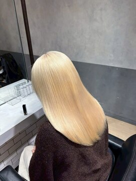 ハイトーン/ゴールドアッシュ/トリートメントストレート