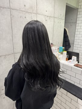 ネウィ 池袋(newi) ブルーブラック