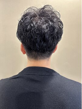 ザメンバイリオス(THE MEN. BY LIOS) “整える”だけで差が出る1ヶ月後のパーマ