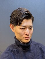 ビーダンディー(Bee dandy)&nbsp;ビジネスツーブロック　前下がりショート 七三サイドパート