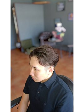 バーバーグリッチ(BARBER GLITCH) ニュアンスパーマ