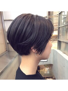 フラミューム 恵比寿(flammeum) ミヤザキスタイル  ナチュラルハンサムショート【恵比寿】