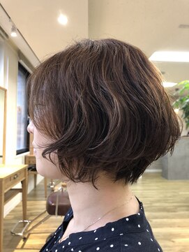 ナチュラル 仙台駅前店(Natural) 動きある大人ショート