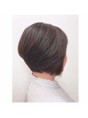 奥行きショート白髪染め小顔丸み前下がりショートマッシュ