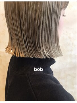ミミ(mimi) ストレートボブ