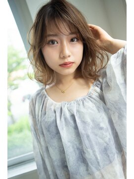 デシジョン(Decision) ミディアム×ゆるふわ