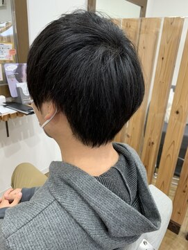 エイトクラージュ(eight courage) ショートレイヤースタイル