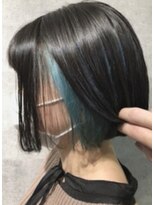 ミエル ヘア 新宿(miel hair)&nbsp;インナーカラー　コバルトブルー　ツートンカラー