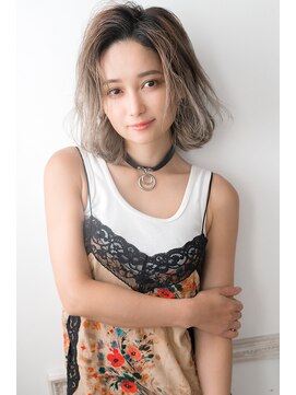 フレームプラス 御堂筋難波店(FRAME +) ダブルカラー×シルバーアッシュ