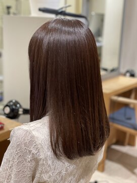 エムプラス センター北(M.plus) キャラメルブラウン/ストレートパーマ