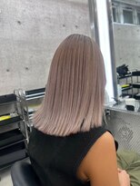 イキ 表参道(iki omotesando)&nbsp;ミディアムヘア/スラッシュ/グレージュカラー/デザインカラー