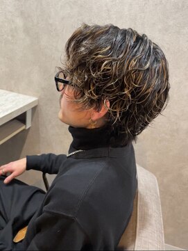 リアイス(Re:ICE) 常田大希風ハイライトメンズセンターパートスパイラルパーマ