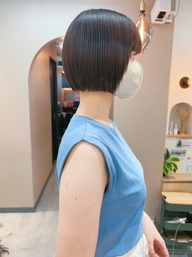 シビバイレボ(CIBI by revo) 地毛風カラー/ナチュラルレイヤーカット/ショートボブ[船橋]