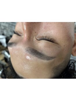 【岡山市北区東古松】1ミリ単位の差で印象が変わる！清潔感あるヒゲや眉毛のお手入れはお任せ下さい！