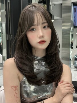 レディアル 渋谷(REDEAL) 韓国ヘア/ブリーチ/暖色カラー/ワンホン【レイヤー/渋谷】