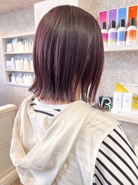 キャアリー(Caary) 福山市Caaryラベンダーピンクブラウン春ヘア切りっぱなしボブ