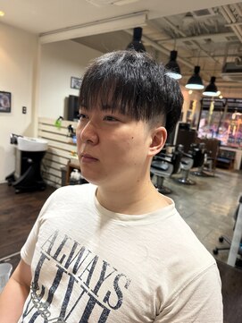 ヘアーステージ フィガロ(HAIR STAGE FIGARO) ツーブロック前下がりマッシュ