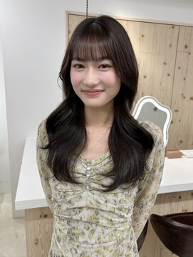 メルト 新宿(Melt) 韓国風レイヤーカット/顔まわり小顔カット/オリーブブラウン
