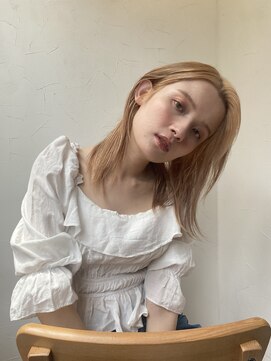 ハイトーンカラーで一気に垢抜け♪