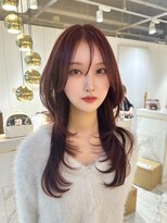 リー 四ツ橋(Lee)&nbsp;レイヤーカット/韓国風/外国人風/顔周り/透明感カラー