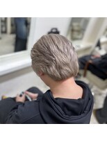 カリーナ(CARINA)&nbsp;ハイトーンカラー/シルバーアッシュ！