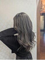 ブランシスヘアー(Bulansis Hair)&nbsp;レイヤースタイルでオトナギャルに！