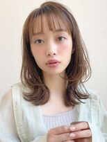 トゥーナ 表参道(tona)&nbsp;ミディアムレイヤー、外ハネボブ、グレージュ、脱白髪染め☆