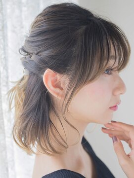 オジコ(ojiko) ☆月曜日も営業☆【ojiko.】オトナ女性のハーフアップ