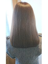 サロンドアンアリー(Salon de an Ally)&nbsp;エンプレスアッシュ【ツヤ髪×アッシュ×サイエンスアクア】