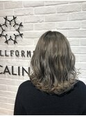 外国人風シルバーグレージュカラー