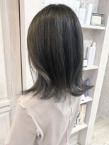 キャアリー(Caary)&nbsp;福山市美容室Caary 人気 抜け感グレージュ インナーカラー