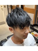 王道束感ツーブロックマッシュ
