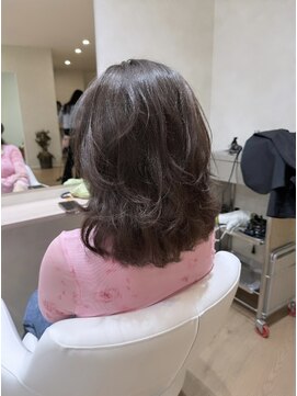 ジャパンデザイナーズアカデミー レイヤーカット【堺、深井】