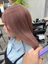 ギークス(GEEKS)&nbsp;【GEEKS渋谷】ピンクベージュ/ハイトーンロング/艶髪/夏カラー