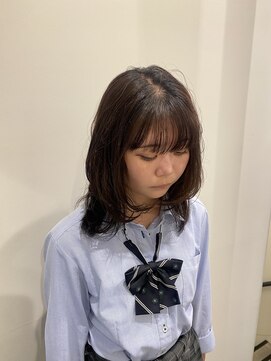 ユニコ(unico) 海外風レイヤーカット