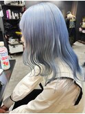 ライトブルー