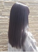 ダークグレージュロングヘアストレートツヤ髪10代20代